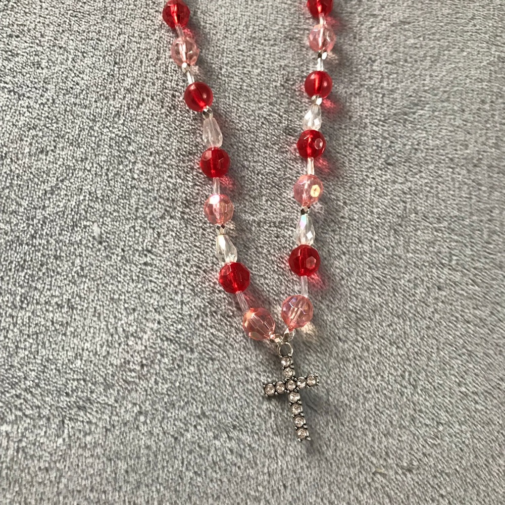 CROSS NECKLACE